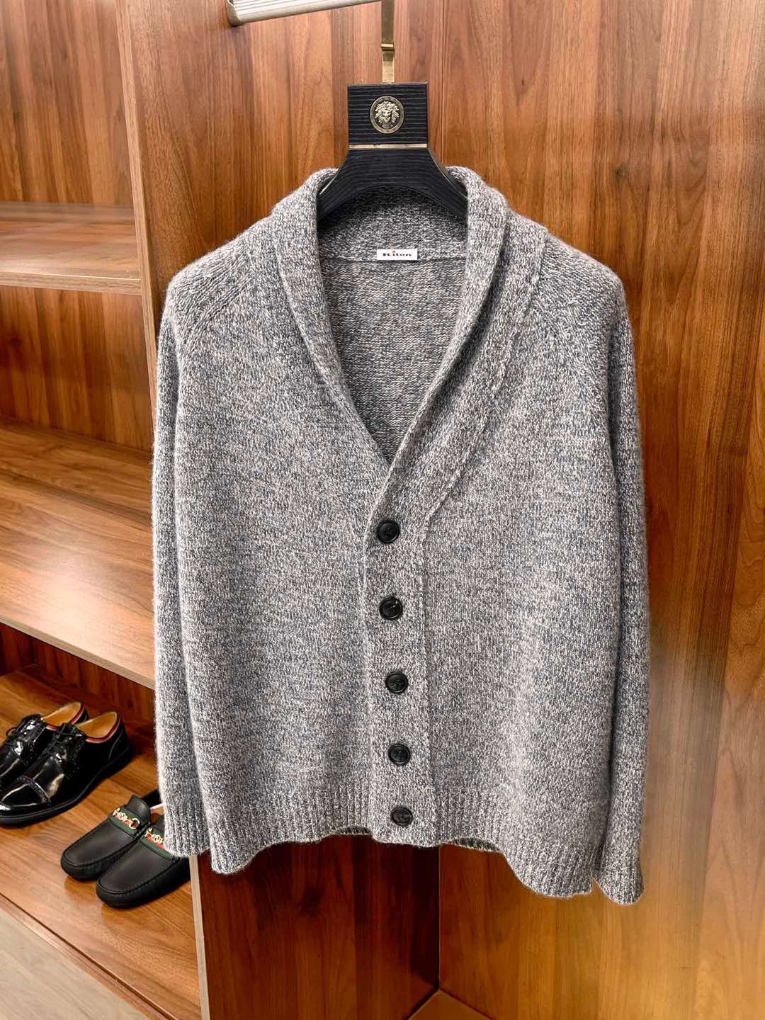 키톤 Kiton 가디건