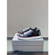 톰브라운 Thom Browne 스니커즈