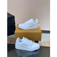 루이비통 LV TRAINER 스니커즈