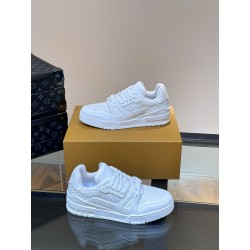 루이비통 LV TRAINER 스니커즈