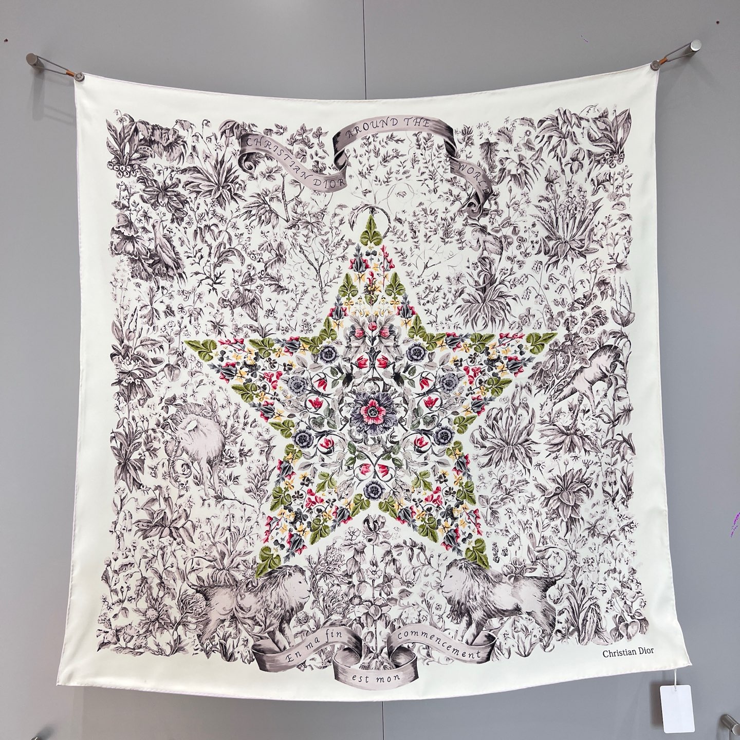 디올 Dior 스카프 90×90cm