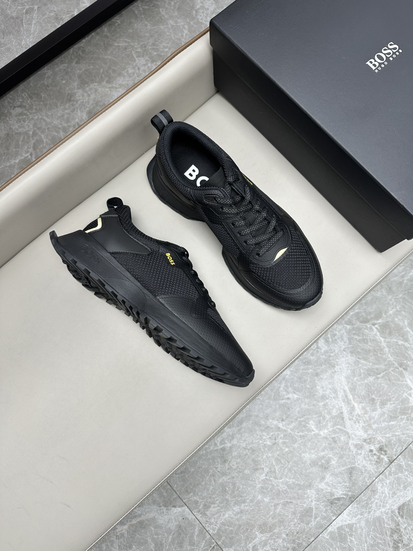 토즈 TOD'S 스니커즈