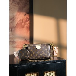 【GR】루이비통 Louis Vuitton M44840 Multi Pochette Accessoires Monogram Light Pink