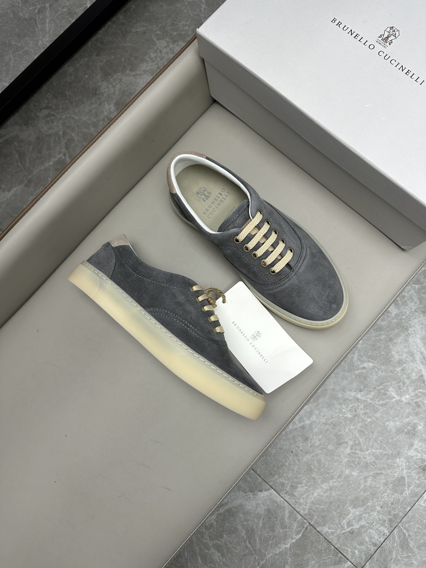 브루넬로 쿠치넬리 Brunello Cucinelli 스니커즈