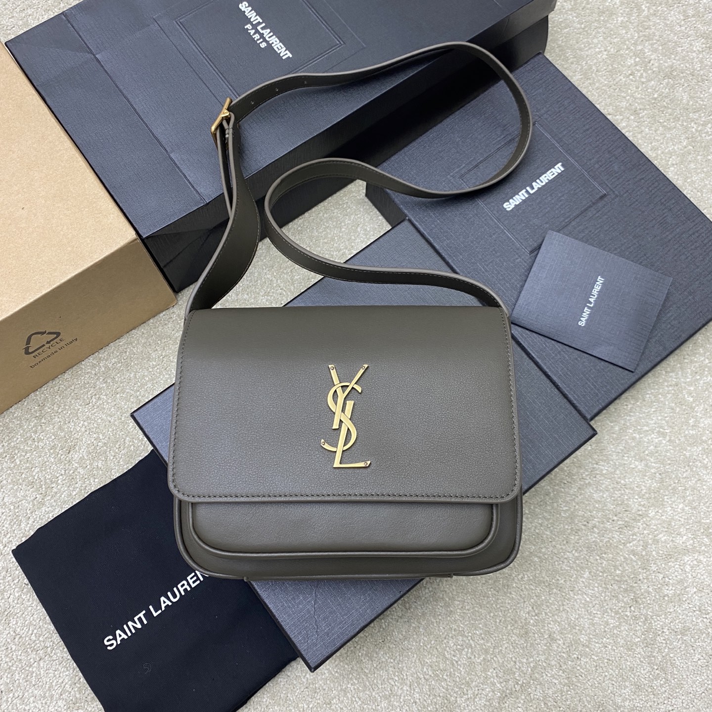 생로랑 Saint laurent/YSL 718556 Niki Satchel in Leather Light Musk 22cm