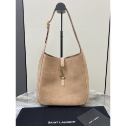 생로랑 Saint laurent/YSL 713938 Le 5 A 7 Supple Small in Suede Barely Pink 23cm