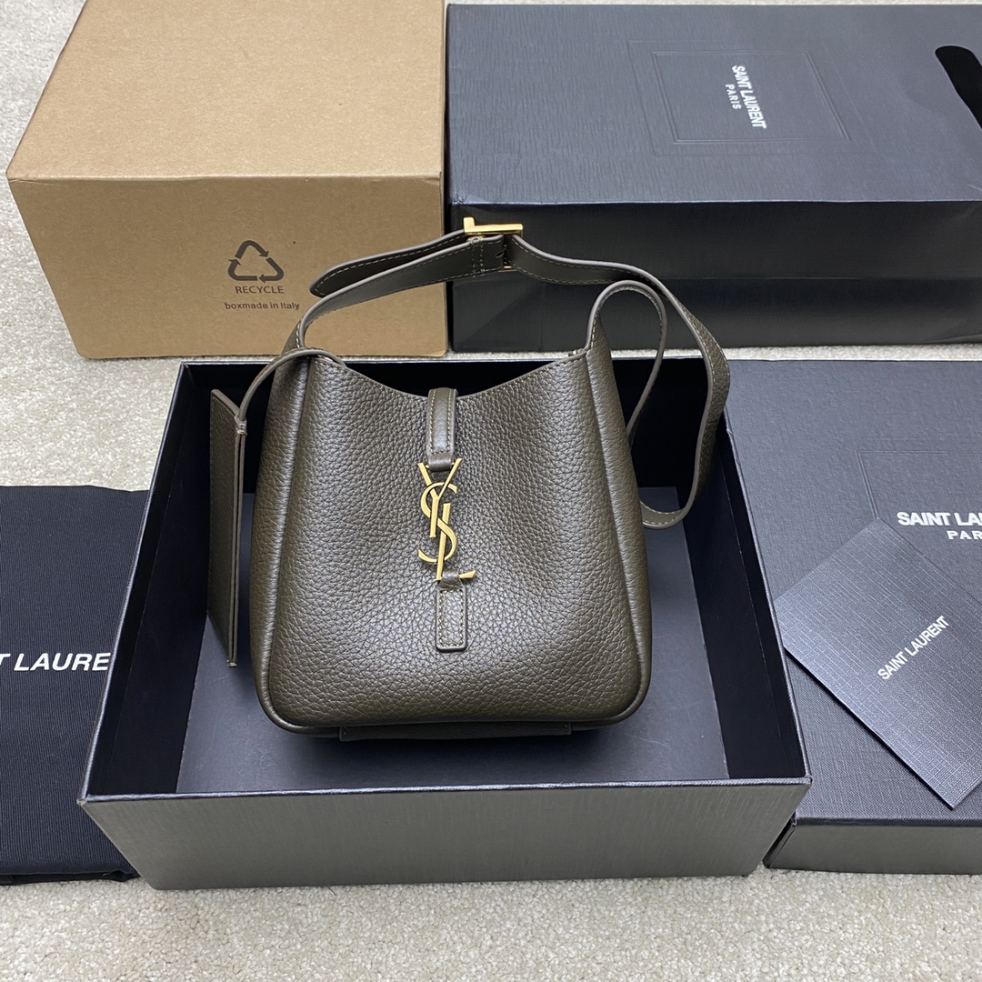 생로랑 Saint laurent/YSL 809461 Le 5 A 7 Supple Baby in Grained Leather Light Musk 15cm