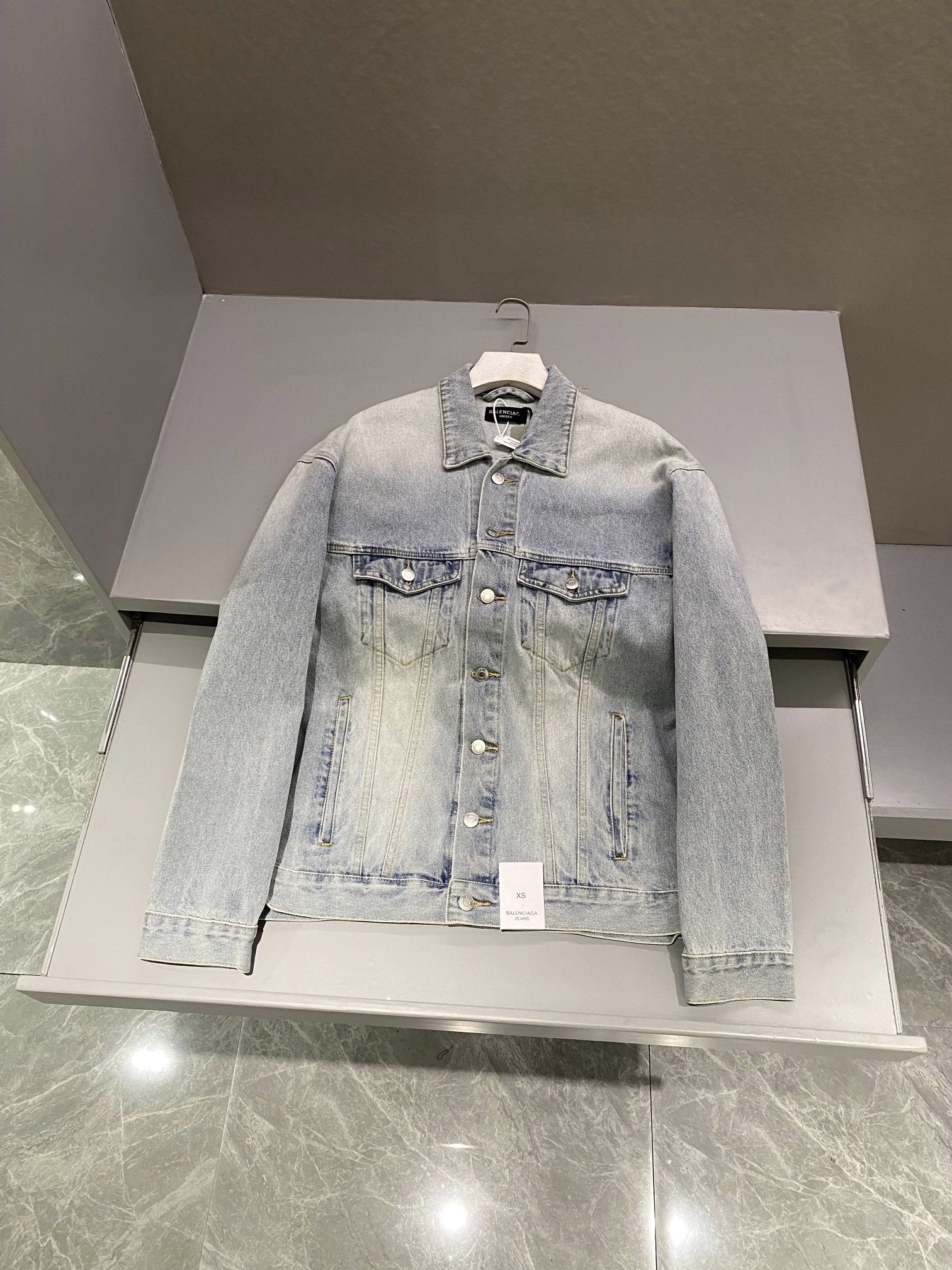 발렌시아가 Balenciaga 데님 재킷