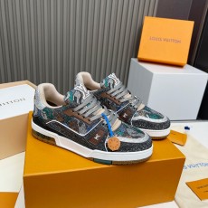 루이비통 LV TRAINER 스니커즈