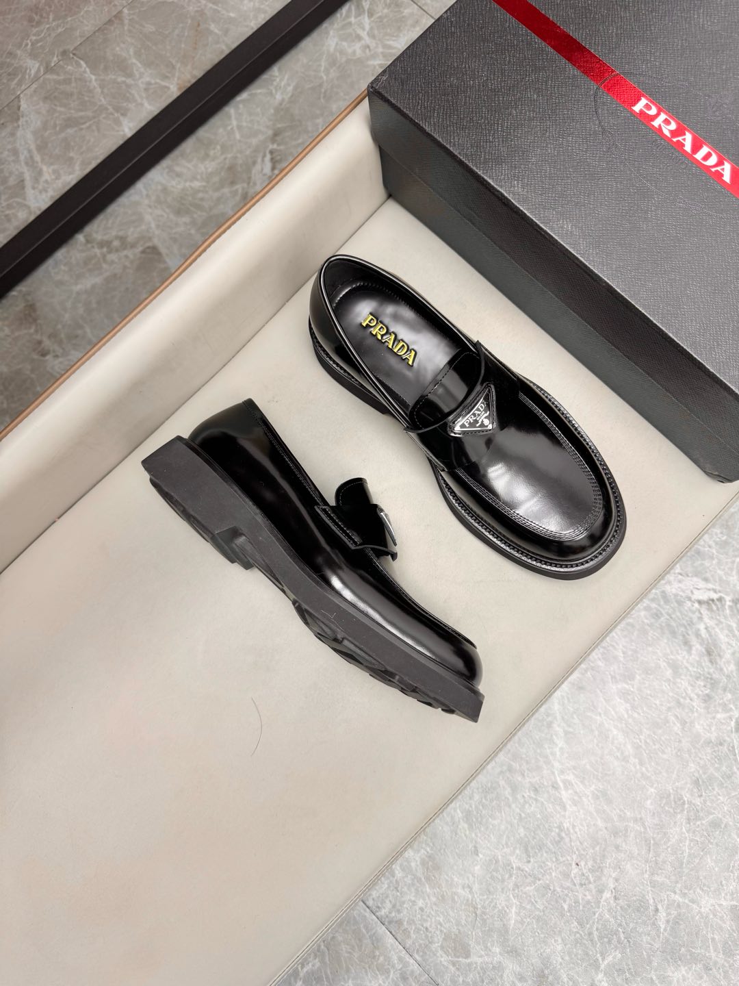 프라다 Prada 구두