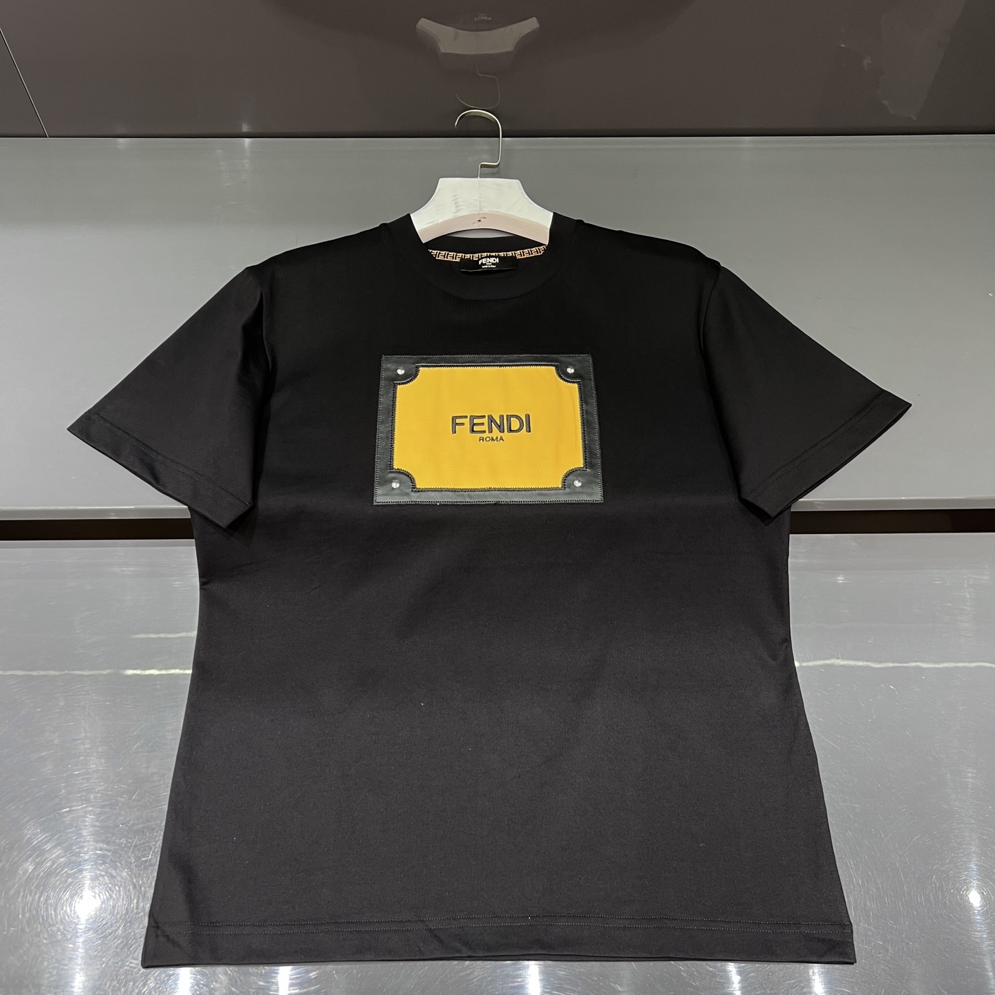 펜디 FENDI 반팔 티셔츠