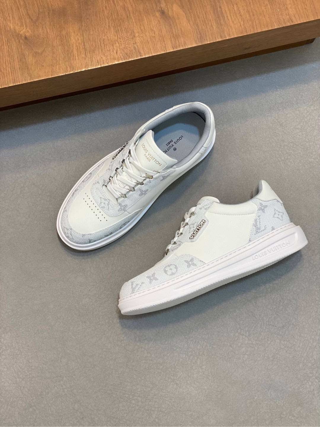 루이비통 Louis Vuitton 스니커즈