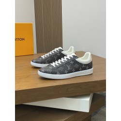 루이비통 Louis Vuitton 스니커즈