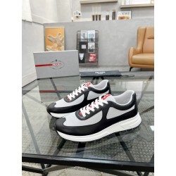 프라다 Prada 스니커즈