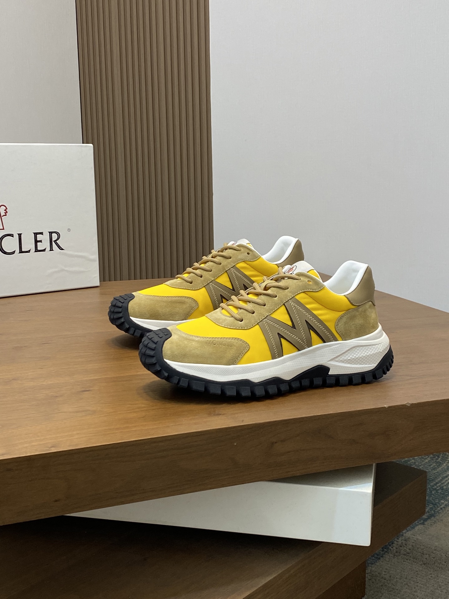몽클레어 Moncler 스니커즈