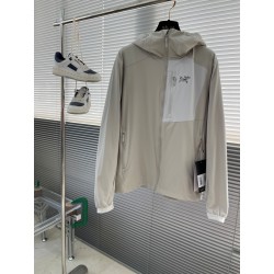 아크테릭스 ARC'TERYX 재킷