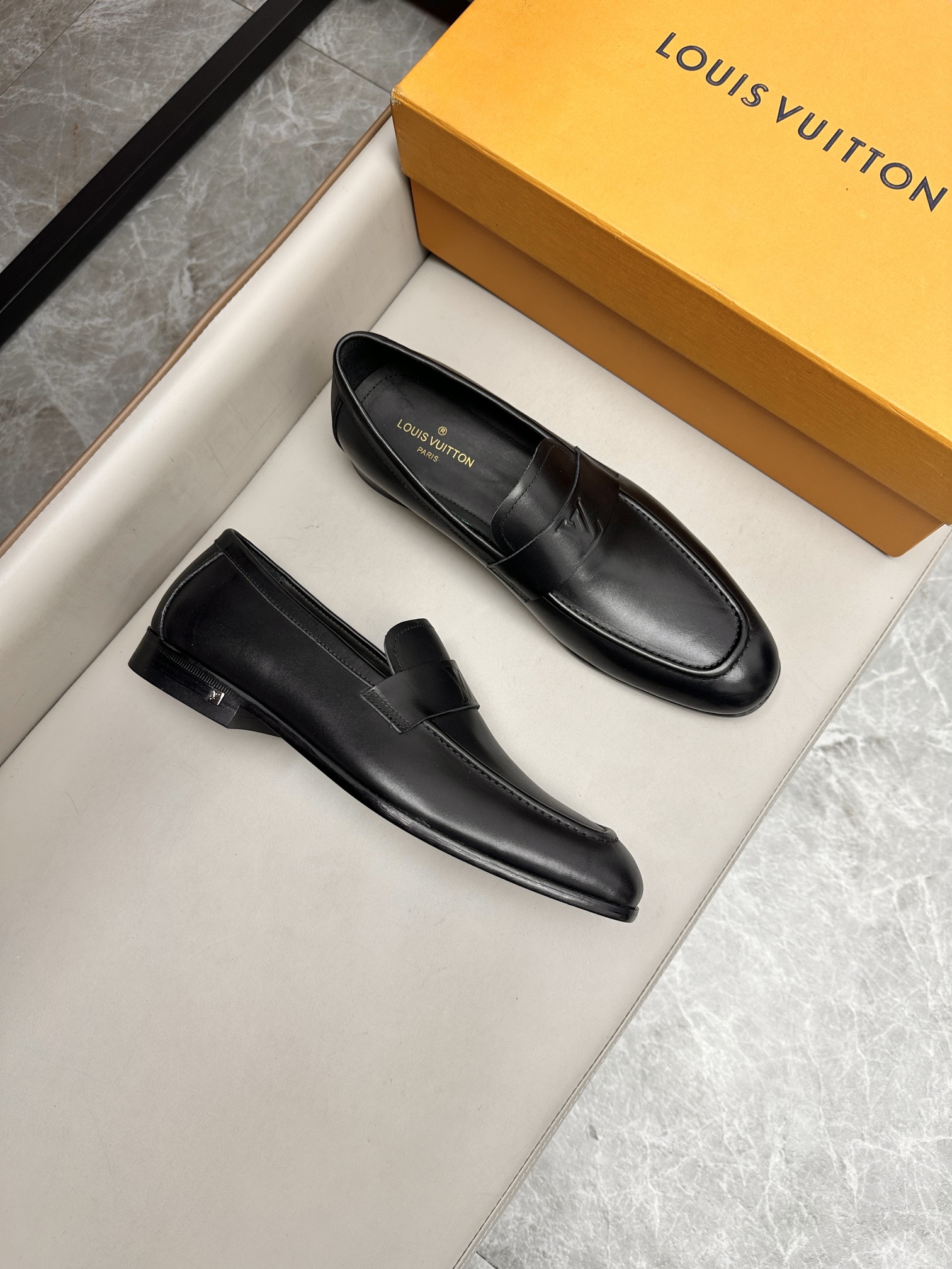 루이비통 Louis Vuitton 구두