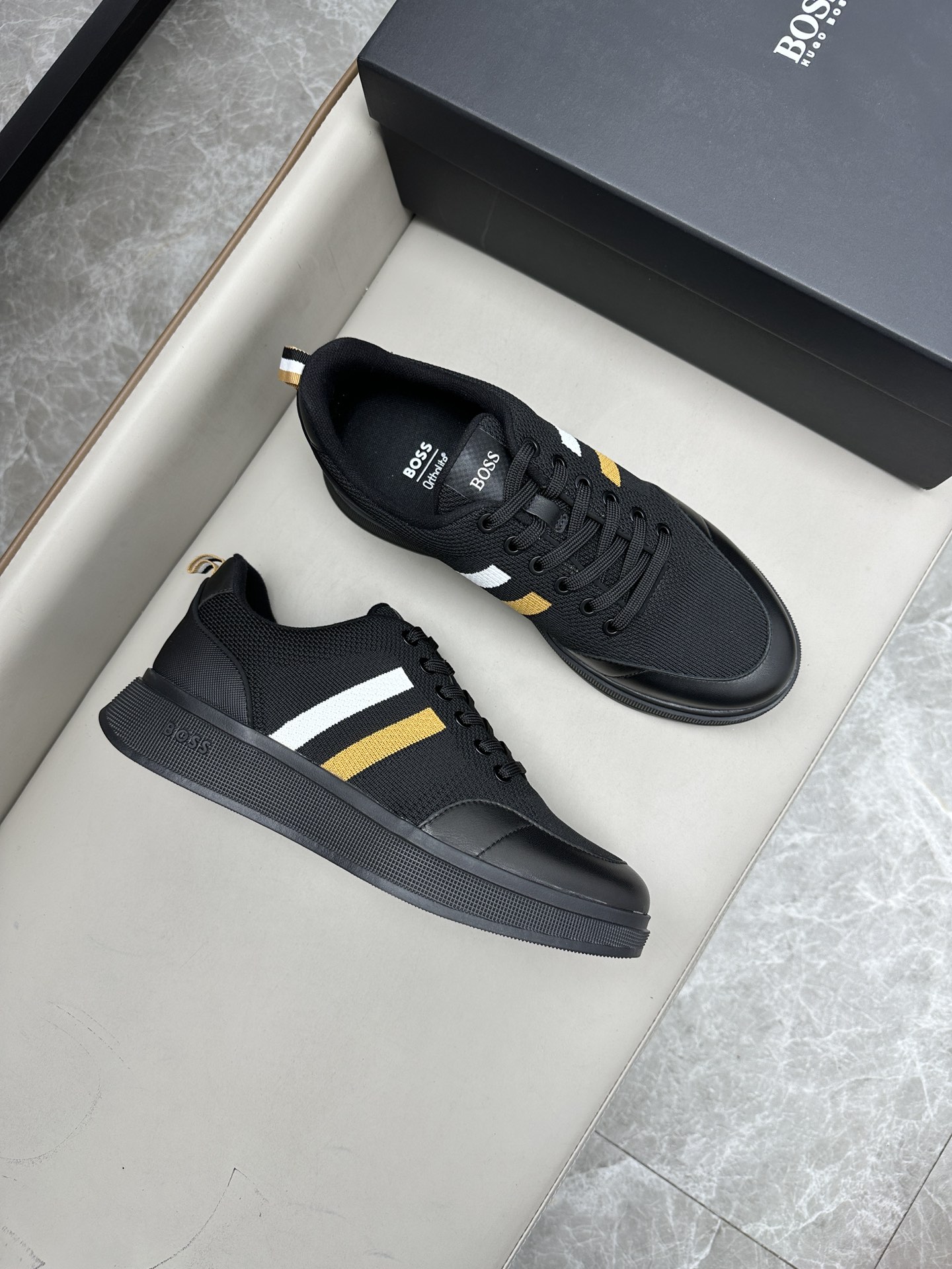 보스BOSS GUGO REPREVER 스니커즈