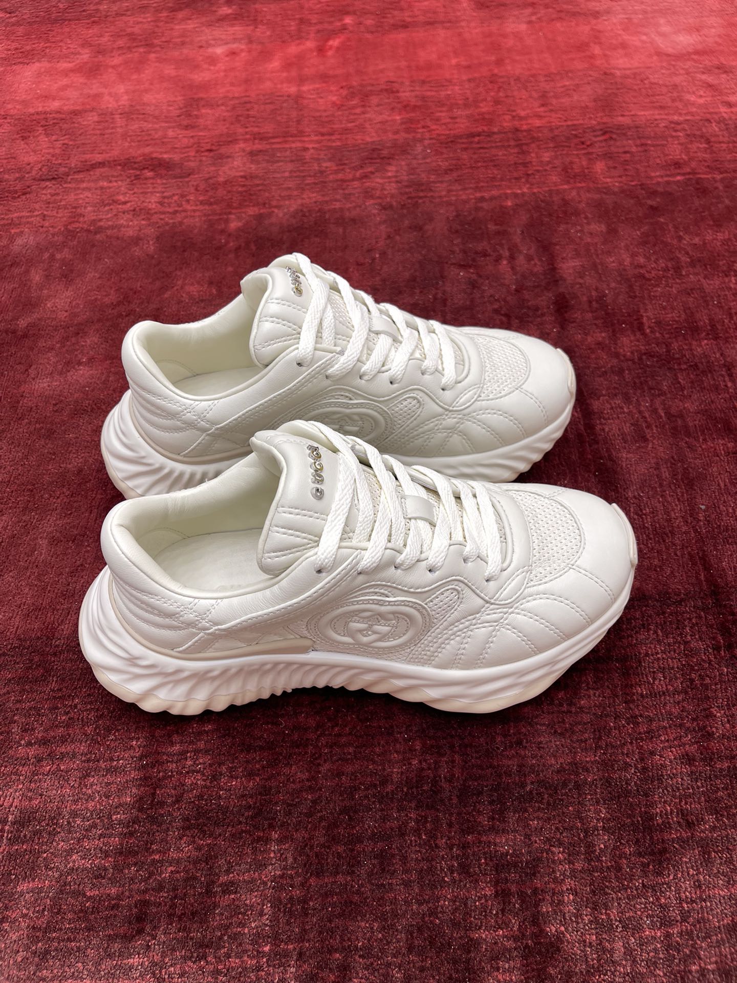 구찌 Gucci 스니커즈