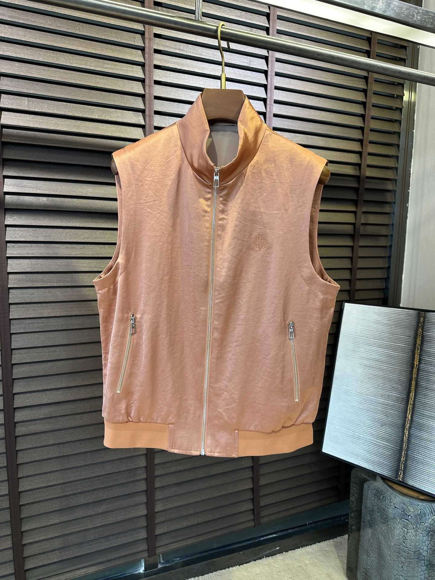 브루넬로 쿠치넬리 Brunello Cucineli 조끼