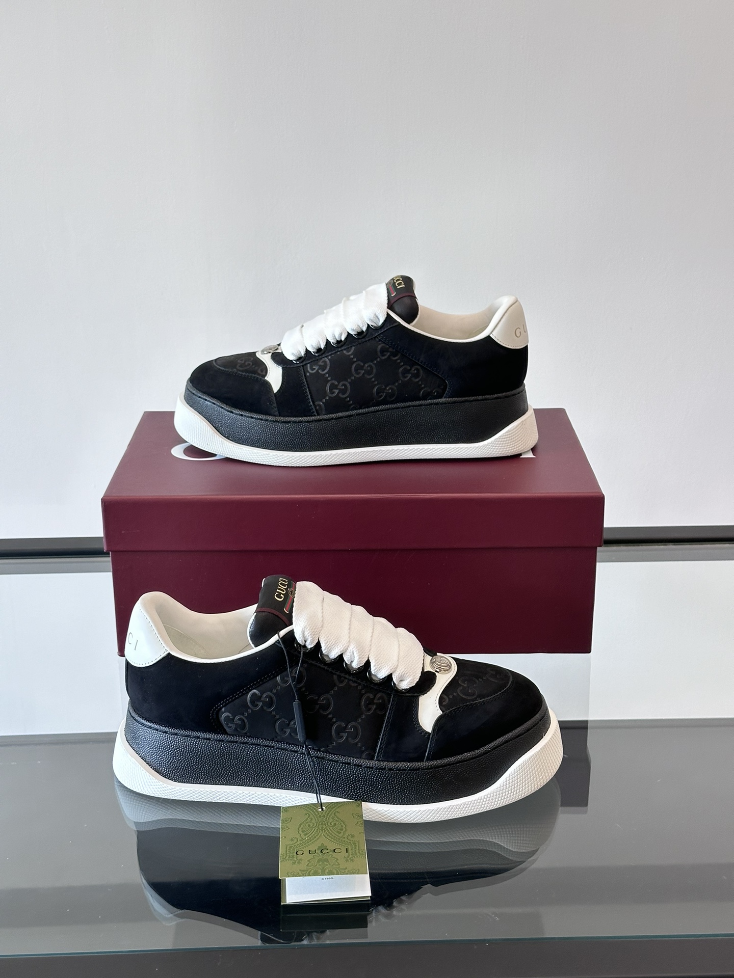 구찌 Gucci 스니커즈