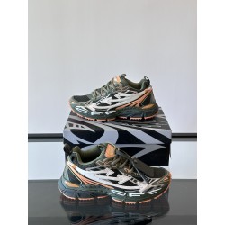 오프화이트 (Off-White) 스니커즈