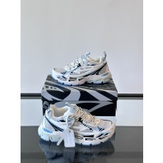 오프화이트 (Off-White) 스니커즈
