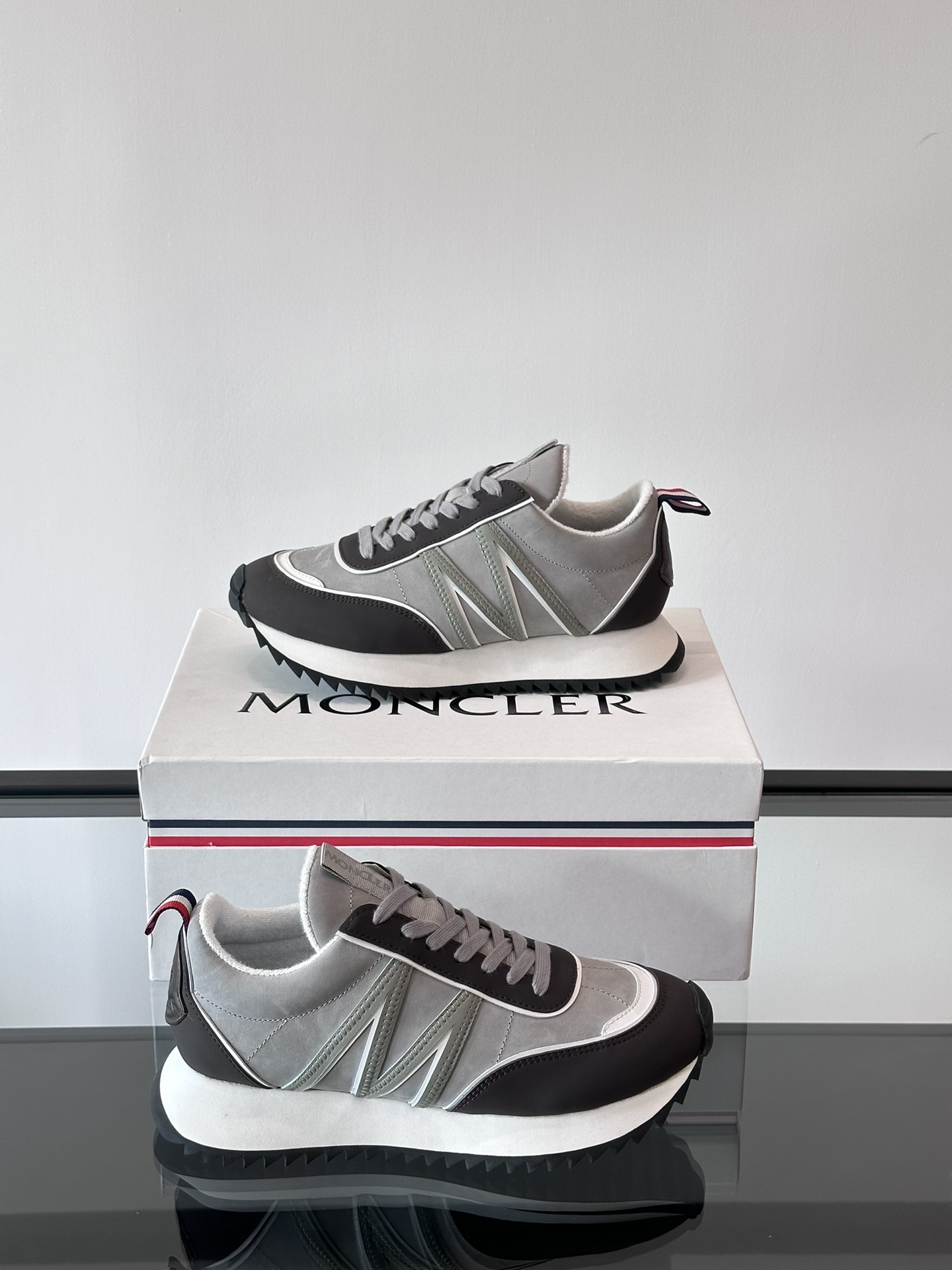 몽클레어 Moncler 스니커즈