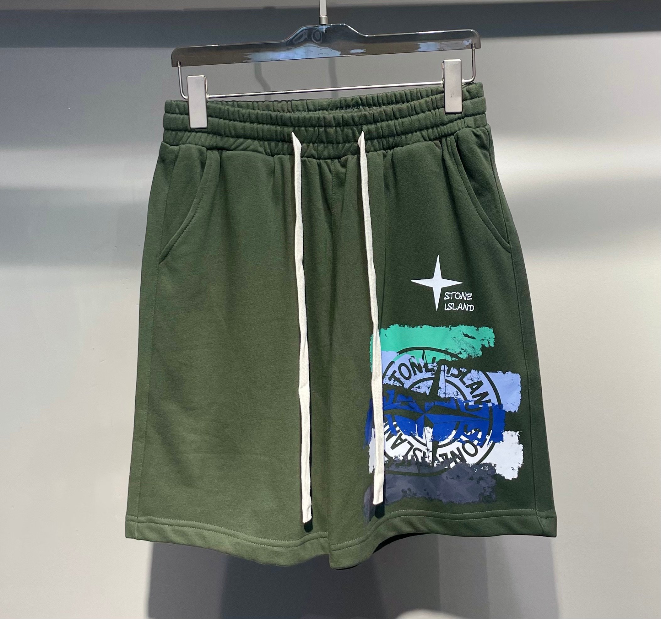 스톤아일랜드 Stone Island 반바지