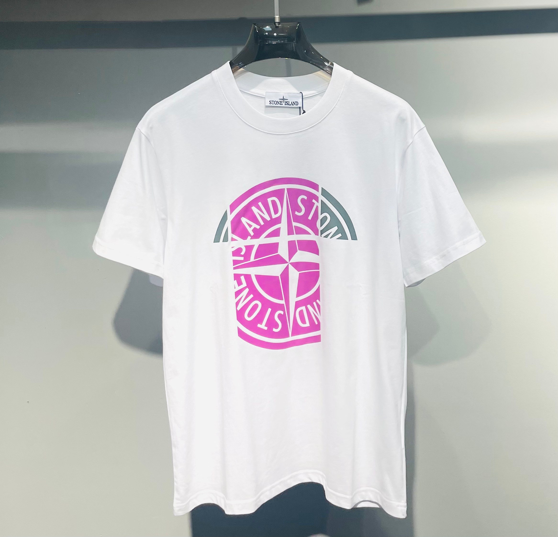 스톤아일랜드 Stone Island 반팔 티셔츠