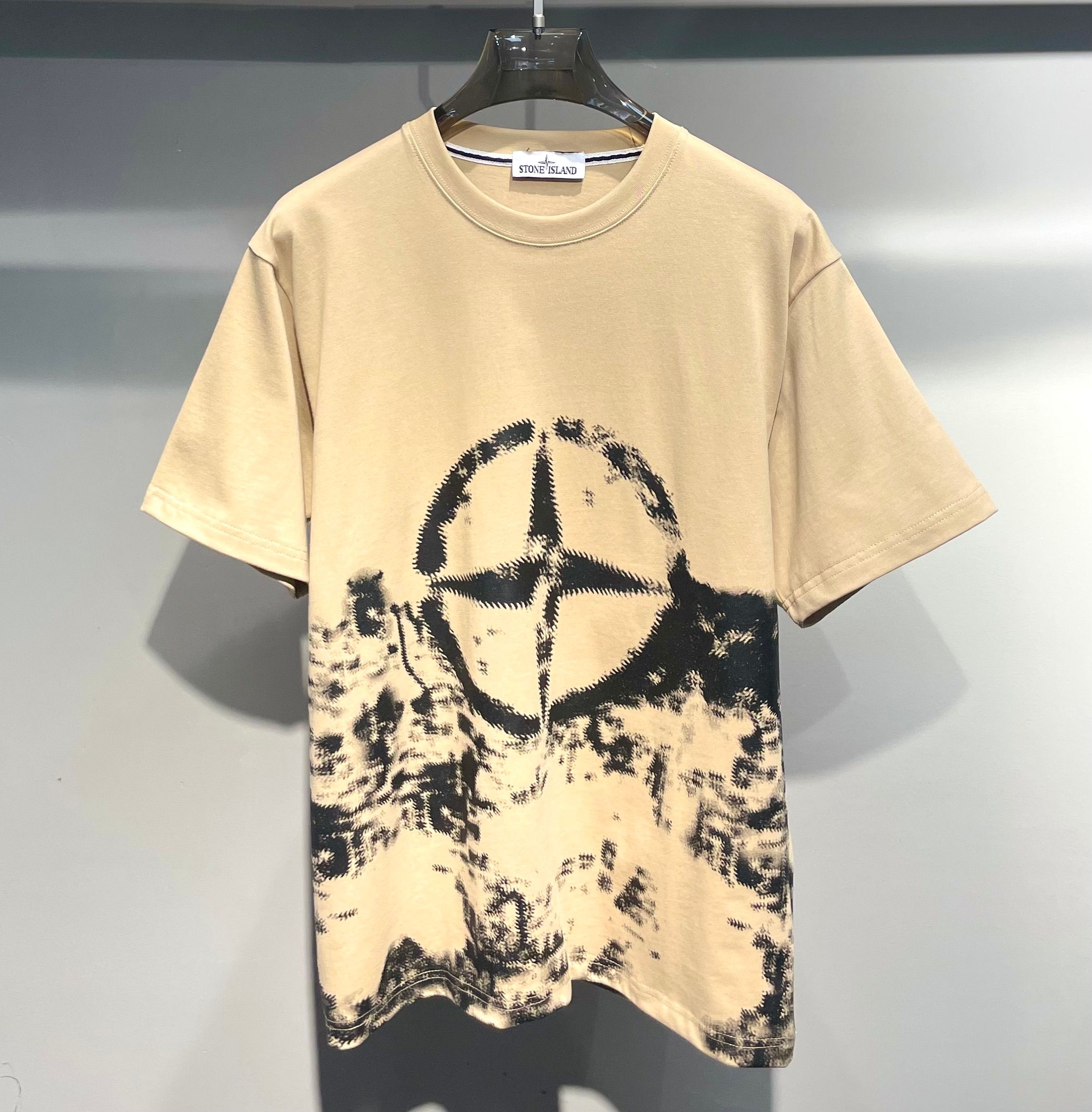 스톤아일랜드 Stone Island 반팔 티셔츠