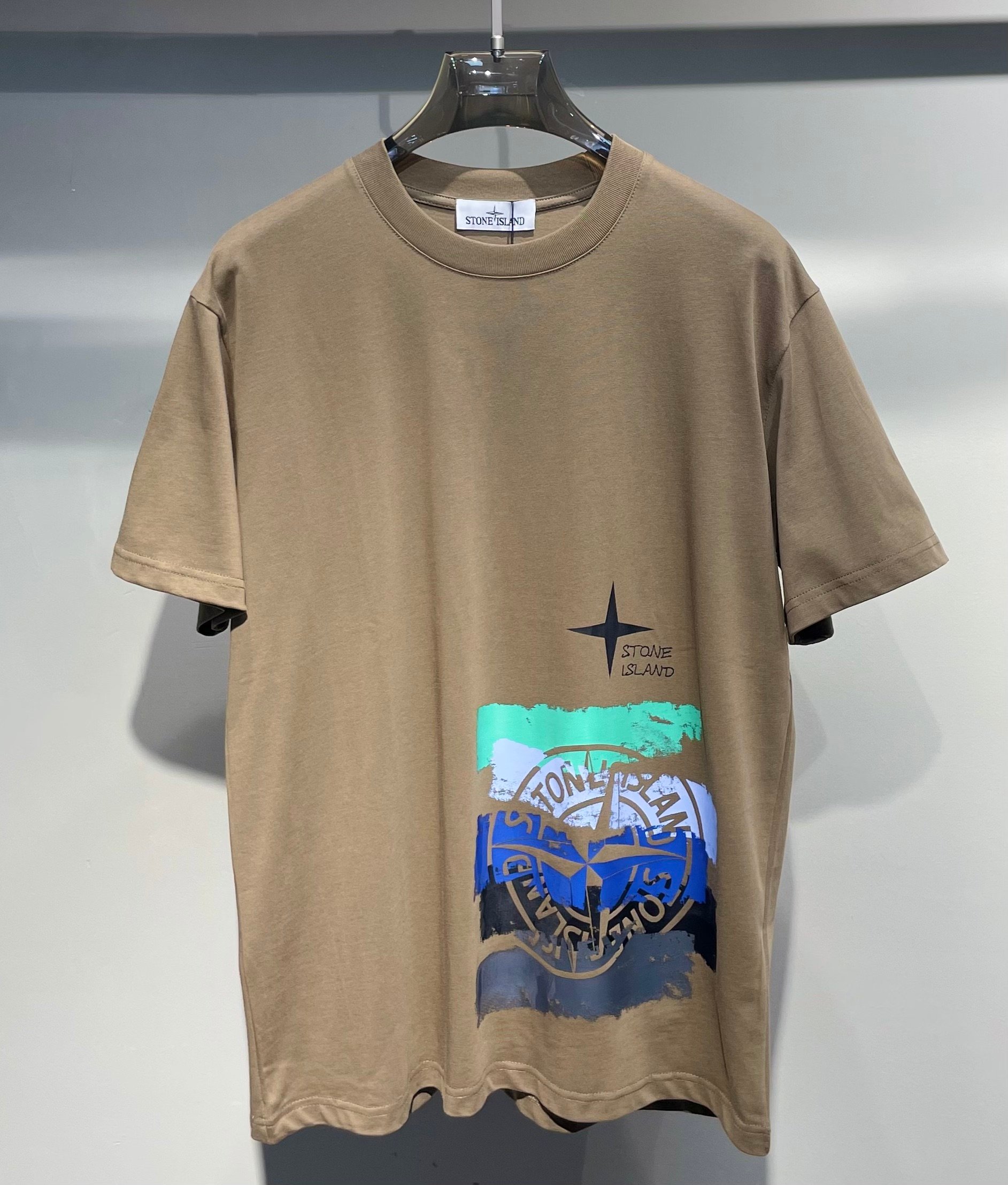 스톤아일랜드 Stone Island 반팔 티셔츠