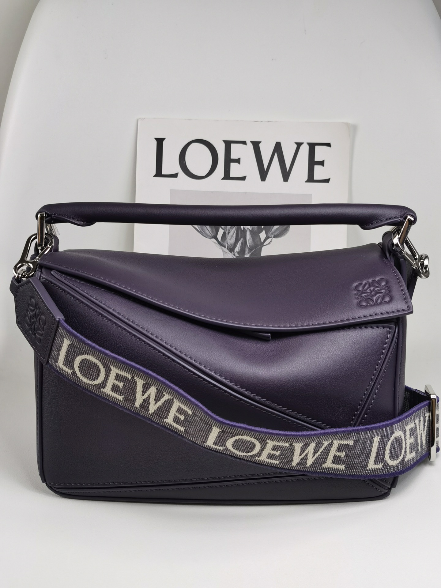 로에베 Loewe 3501 Puzzle Bag 24cm