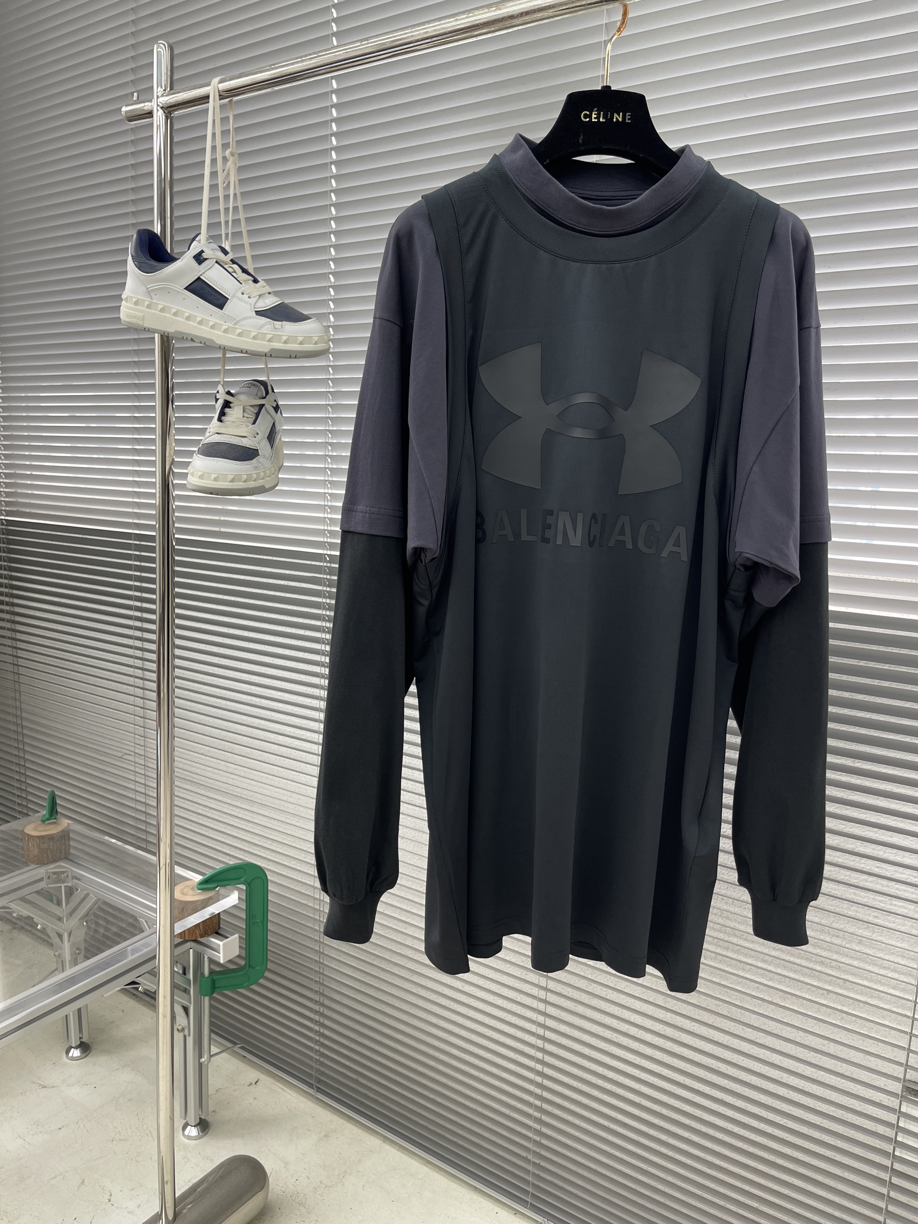 발렌시아가 Balenciaga 긴팔 티셔츠