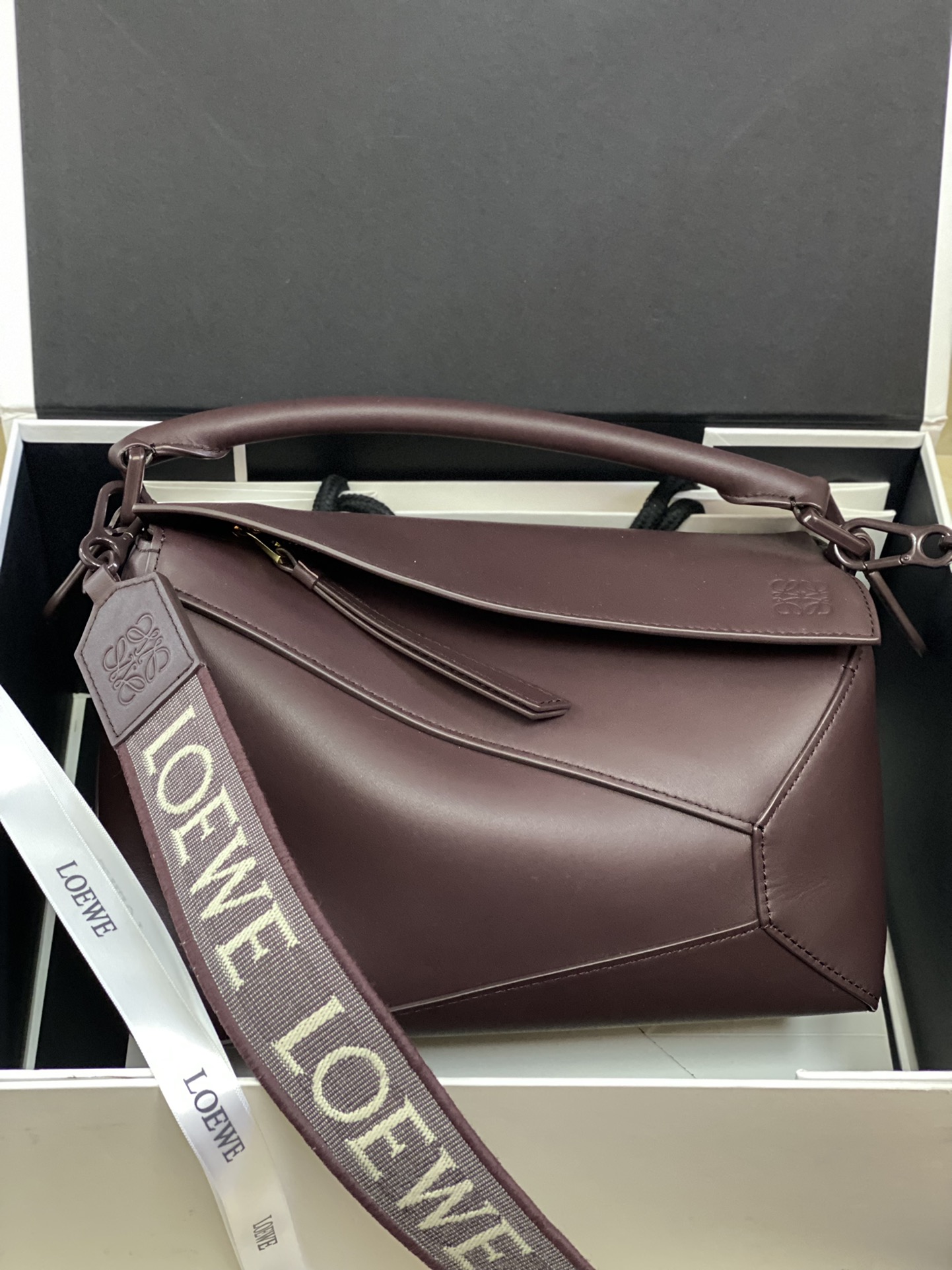로에베 Loewe 1201 Puzzle Bag 24cm