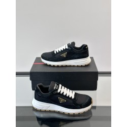 프라다 Prada 스니커즈