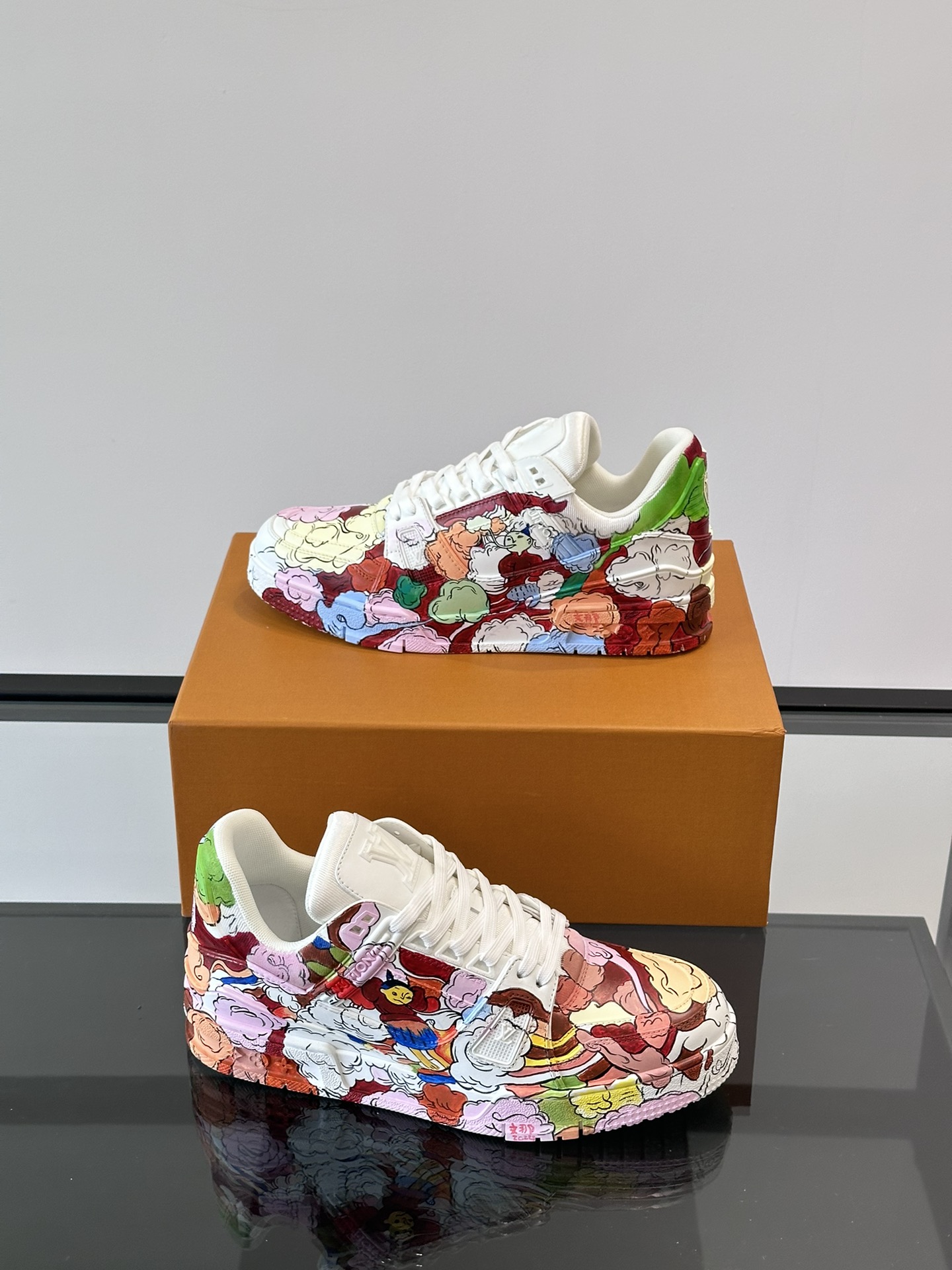 루이비통 LV TRAINER 스니커즈