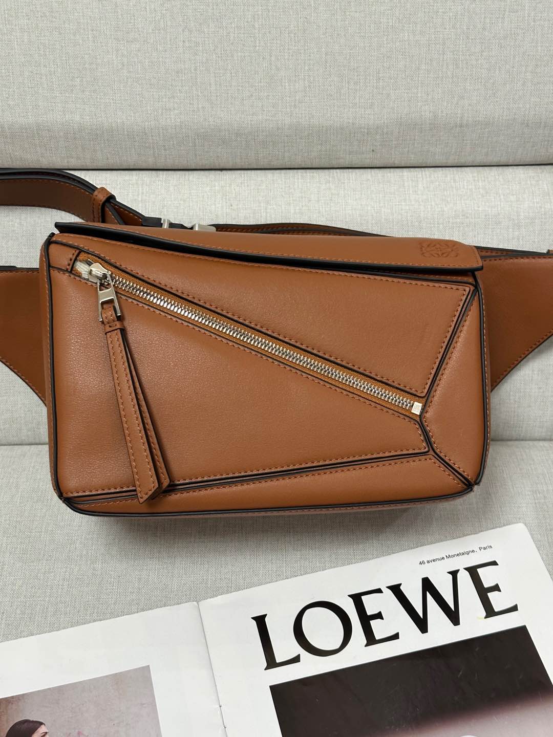 로에베 Loewe 6001 Puzzle 벨트 백 24cm