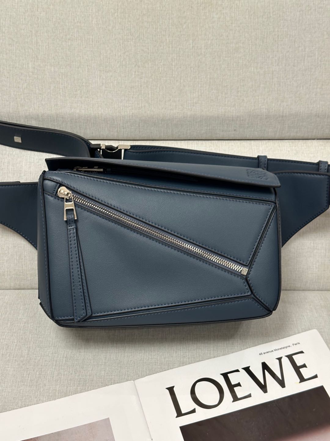 로에베 Loewe 6001 Puzzle 벨트 백 24cm