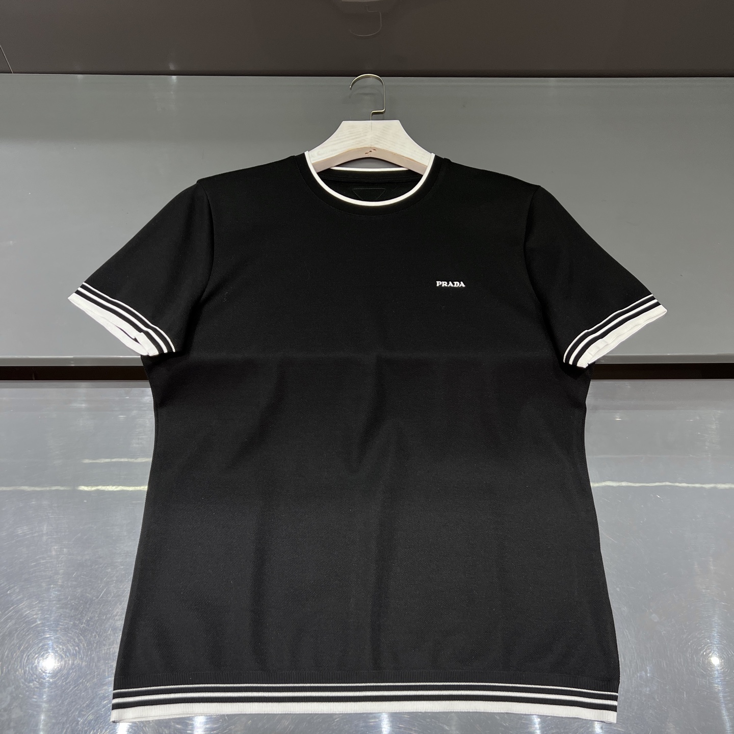 프라다 Prada 반팔 티셔츠