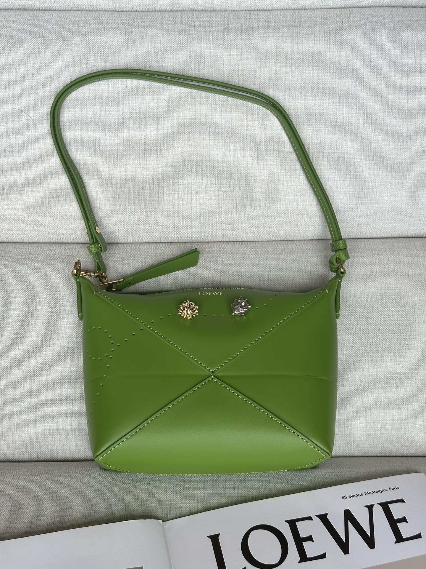 로에베 Loewe 9711 Puzzle Fold pouch Bag 23cm