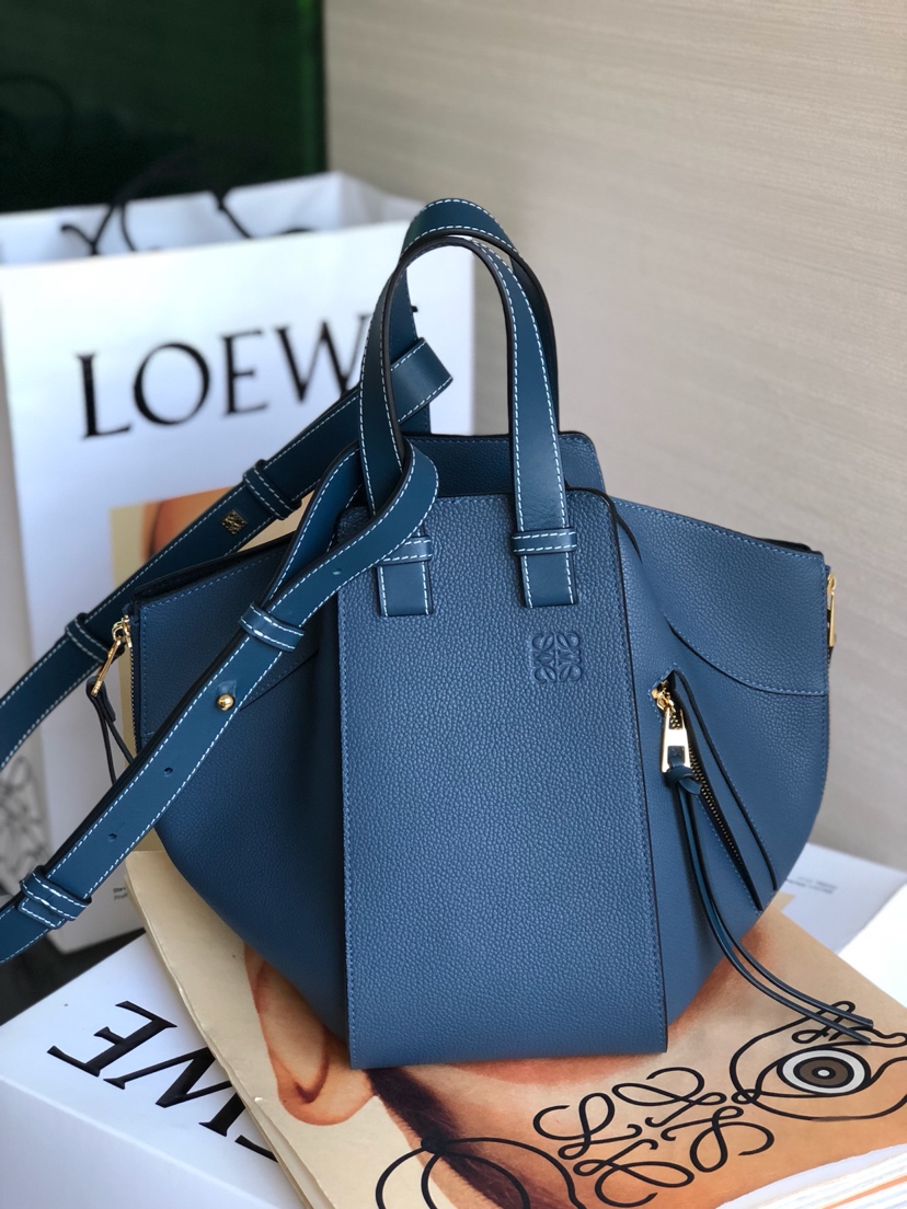 로에베 Loewe 3047 Hammock bag 26cm