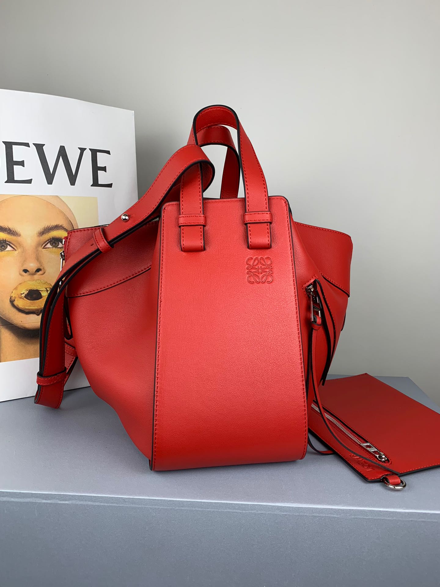 로에베 Loewe 3047 Hammock bag 26cm