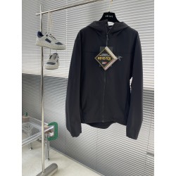 아크테릭스 ARC'TERYX 재킷
