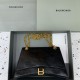 발렌시아가 Balenciaga Crush Medium Chain Bag Black 31cm