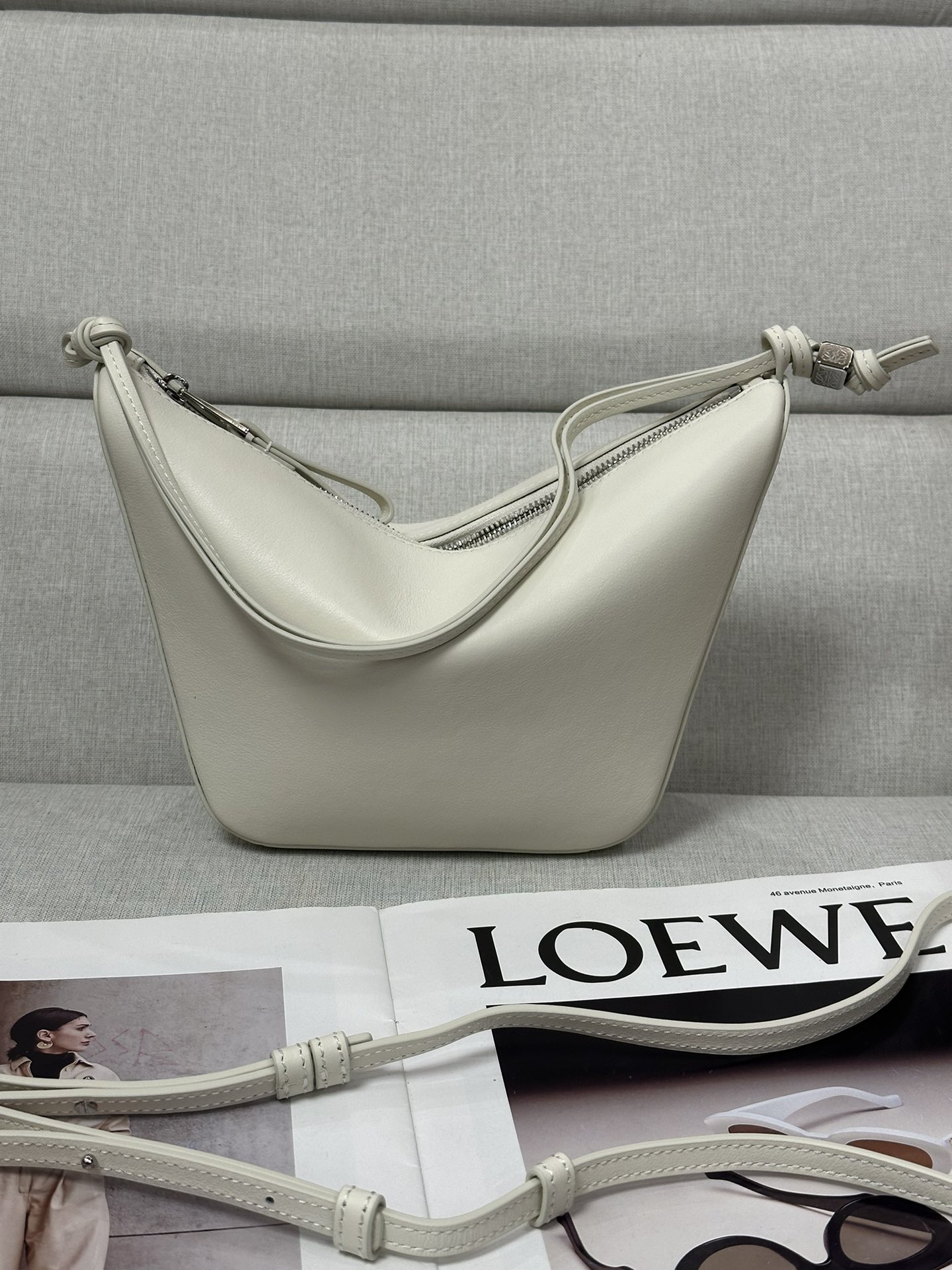 로에베 Loewe C923 Hammock hobo 28cm