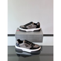 프라다 Prada 스니커즈