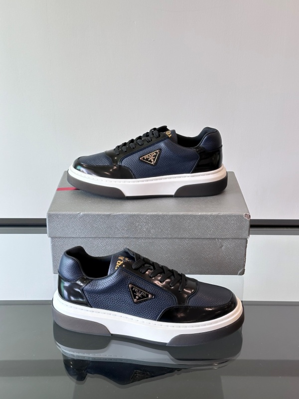 프라다 Prada 스니커즈