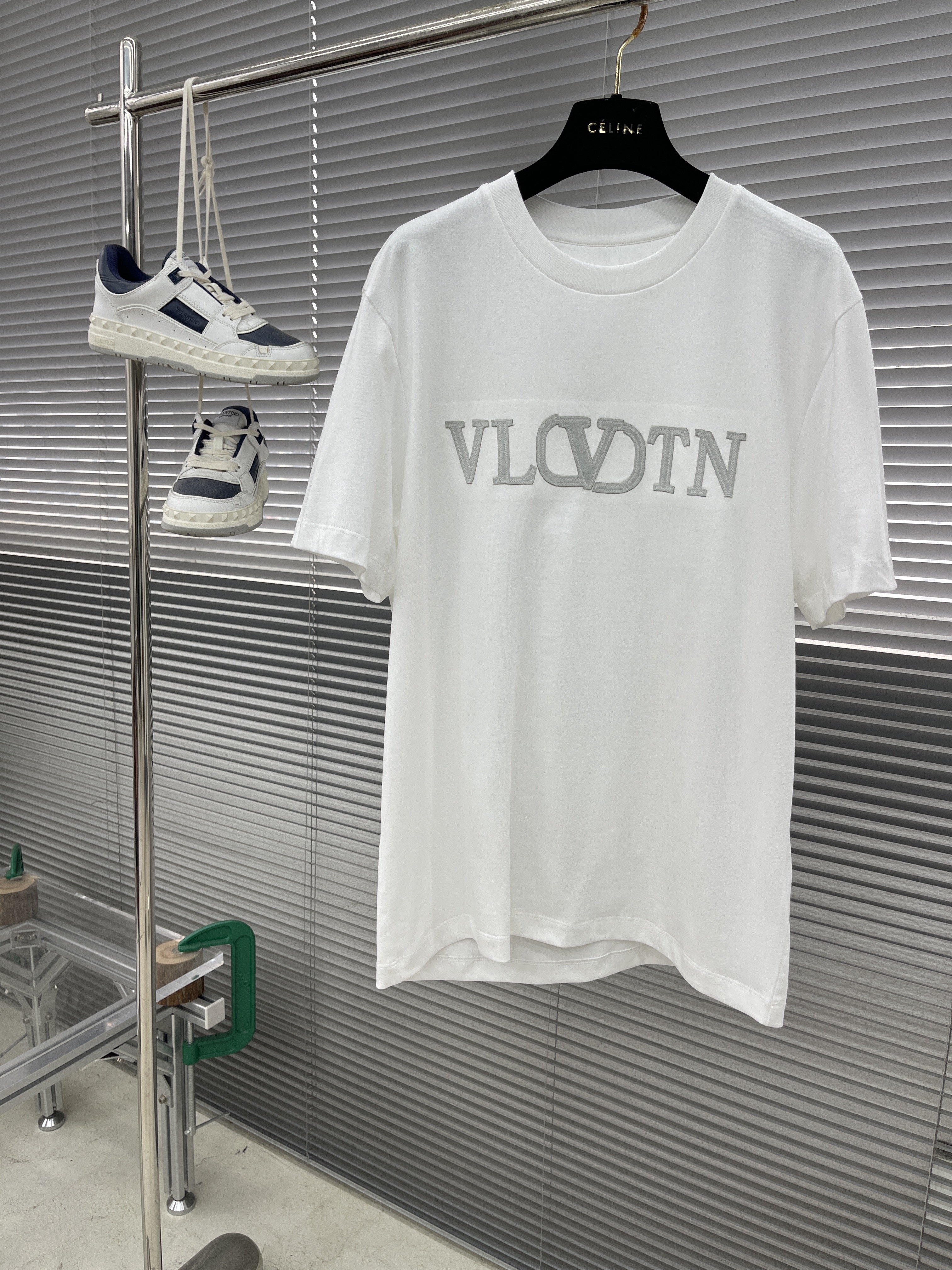 발렌티노 Valentino 반팔 티셔츠