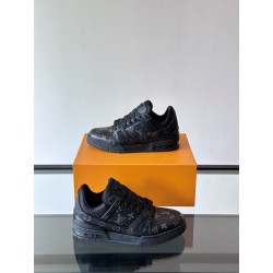 루이비통 LV TRAINER 스니커즈